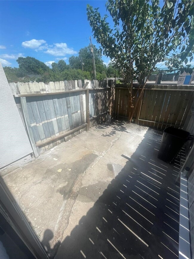 Photo - 11041 Albury Dr