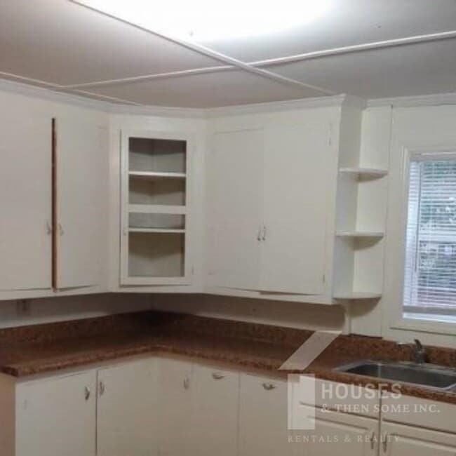 Photo - 120 Community Rd