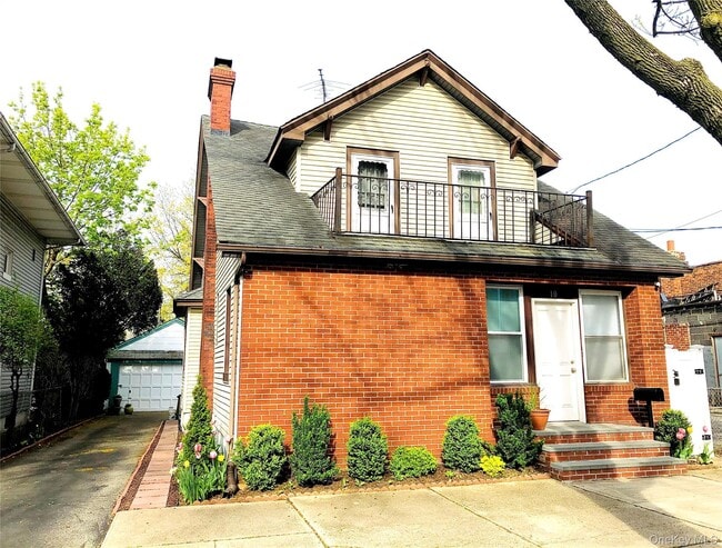 Building Photo - 10 Park Pl