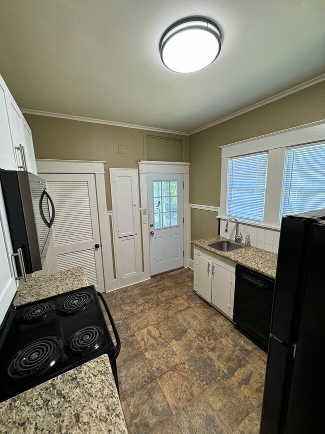 Photo - 3516 Alexander Ave