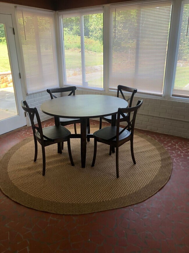 Photo - 1457 Brookwood Drive Unidad 1211 Brookwood Dr Listing - A