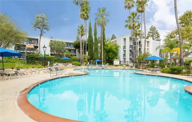 Photo - 3602 W Estates Ln Unidad 306