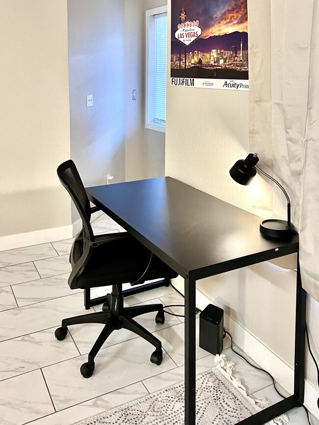 Photo - 3602 Gaylord Dr Unit 150