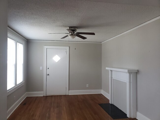 Photo - 12 Eastlan Dr