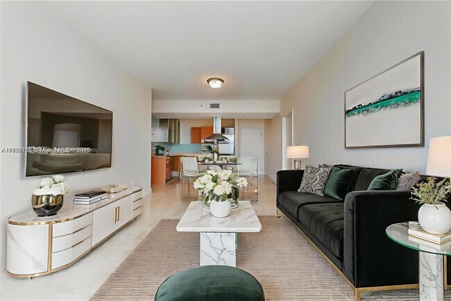 Photo - 218 SE 14th St