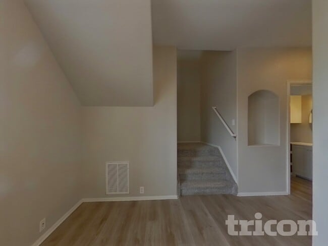 Photo - 11914 Rodez Grove