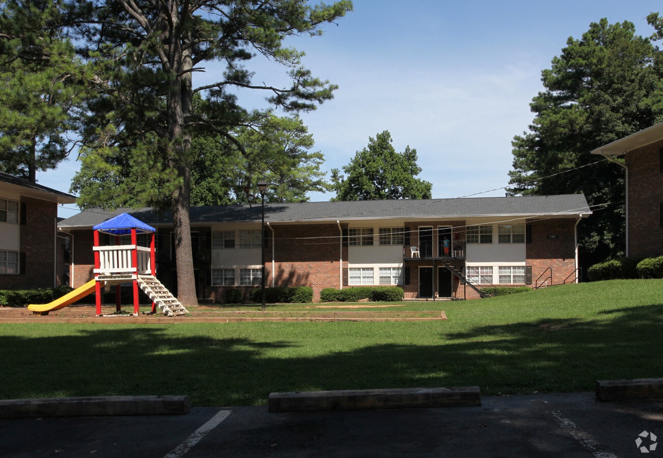 Highland Knoll - Highland Knoll