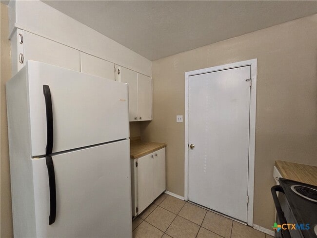 Photo - 606 Westview Cir