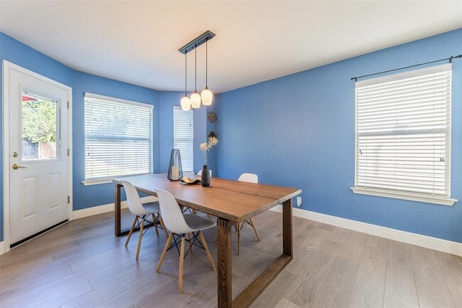 Photo - 336 Celery Loop