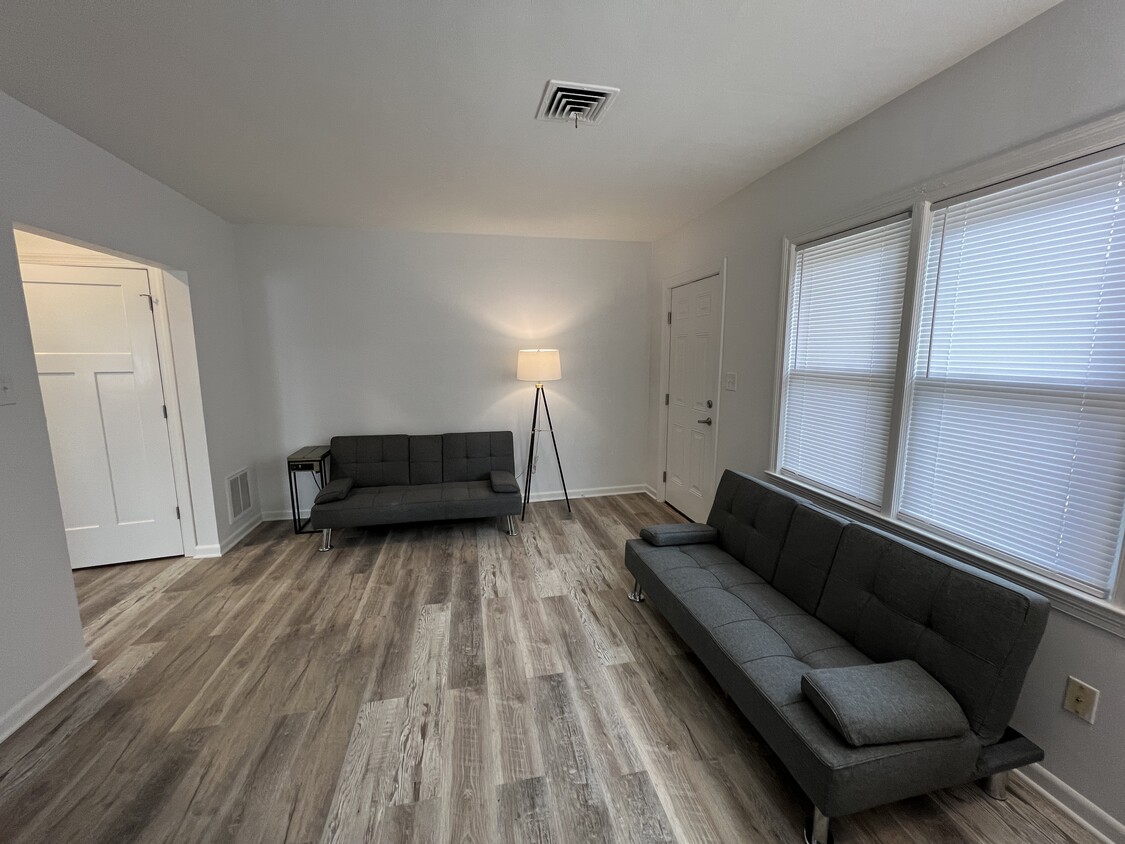 Photo - 301 7th St SW (Charlottesville, VA)