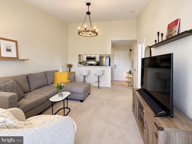 3315 Wyndham Cir Unidad 4229
