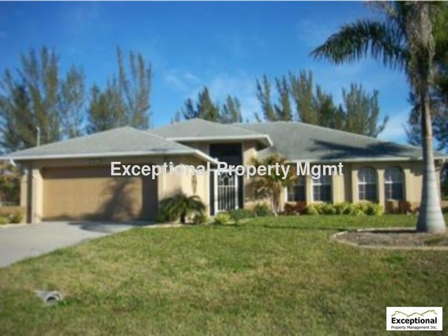 Building Photo - Beautiful 3 bedroom 2 bath Gulf Access Pool home SW Cape Lawn and Pool Svc Included