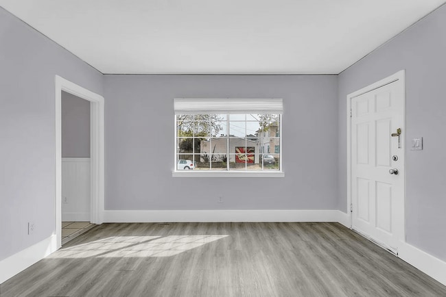 Photo - 840 55th St Unit 1