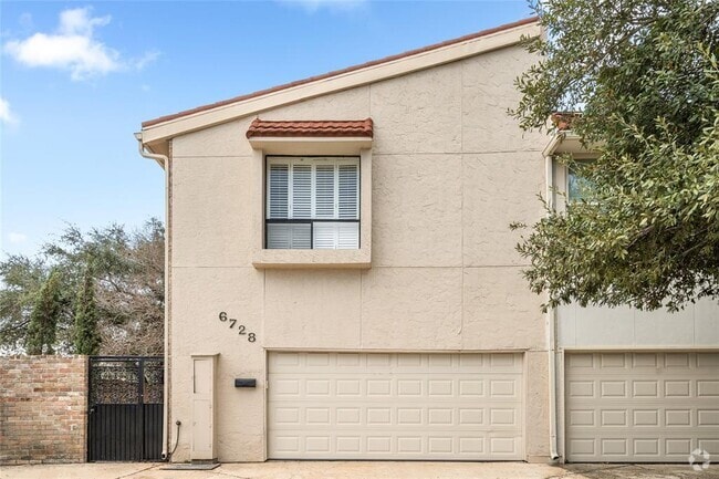 Building Photo - 6728 Buffalo Speedway Rental