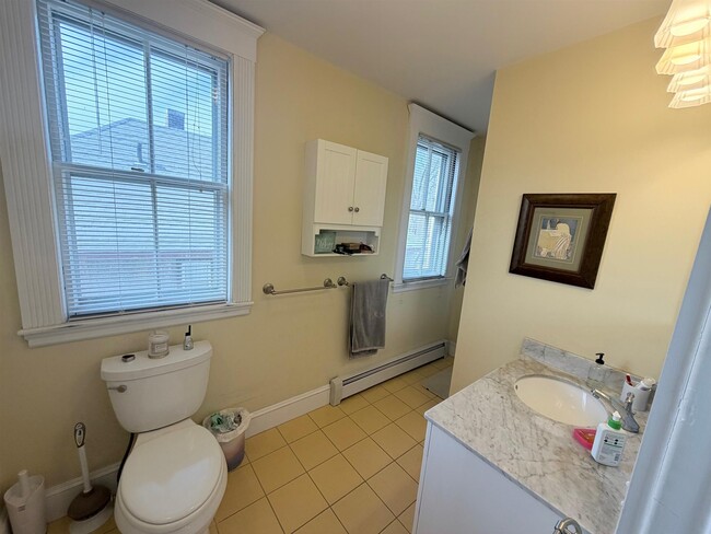 Photo - 79 College Ave Unit 3