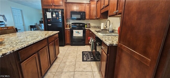 Photo - 1823 SE 15th St