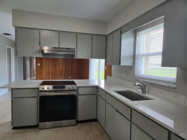 Photo - 3306 N Wilder Rd