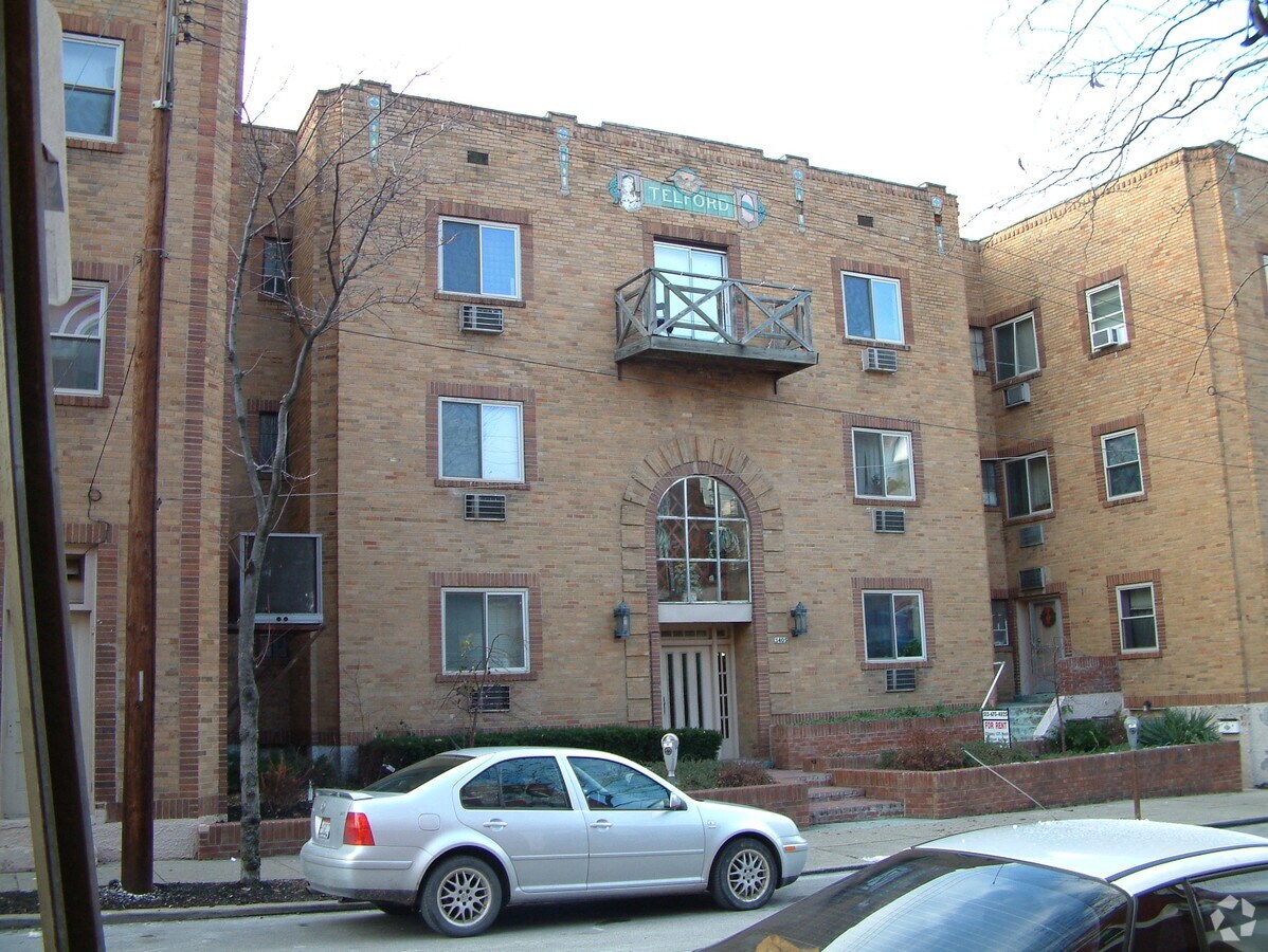 Fotografía del edificio - Telford 3405