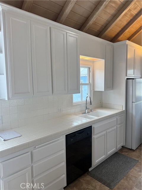 125 Opal Ave