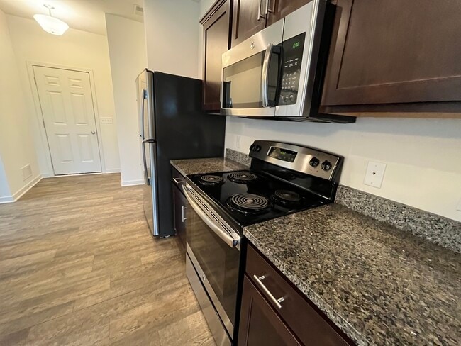 Photo - 3619 Black Star St