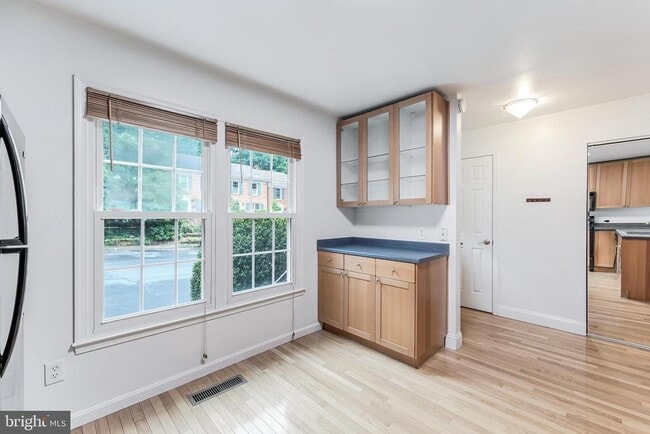 Photo - 2331 Harleyford Ct
