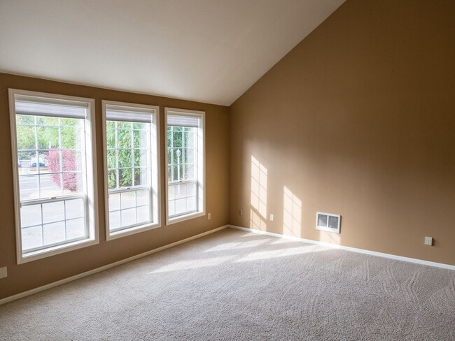 Photo - great location, new exterior and interior painting