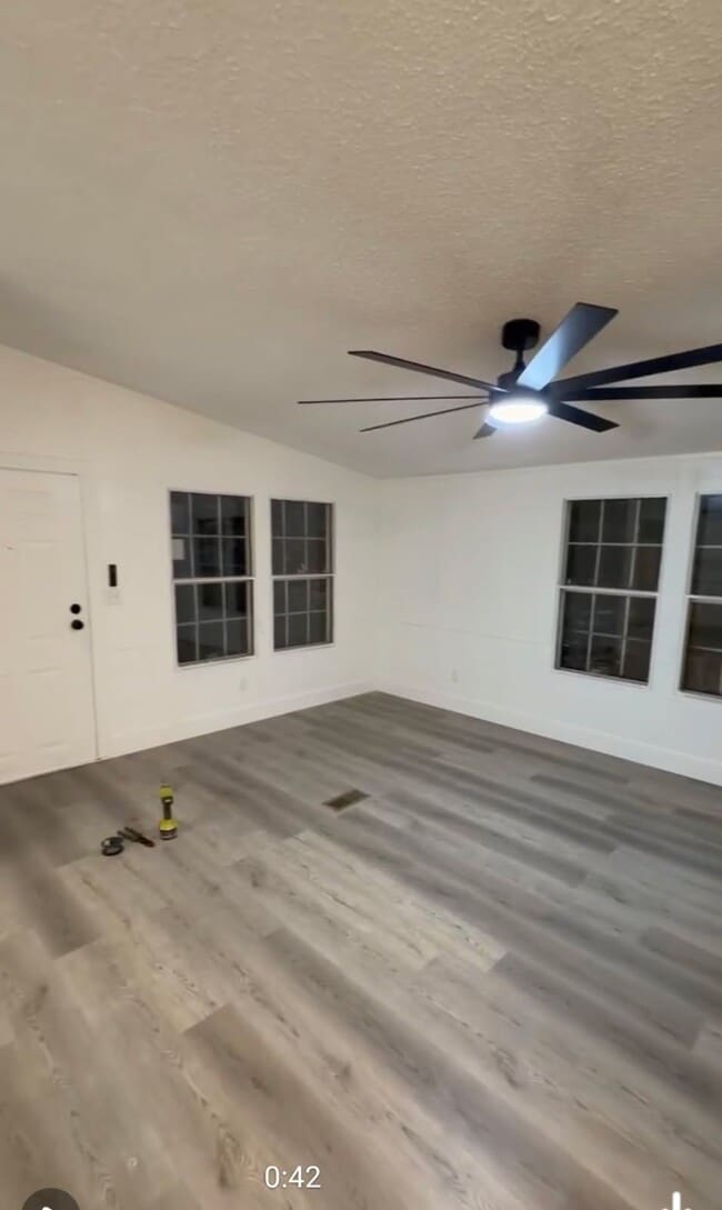 Photo - 5831 Dylan Dr