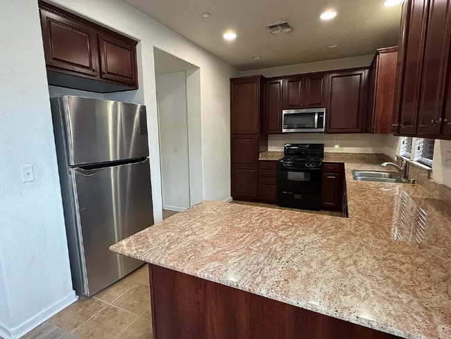 Photo - 88 Sluice Way