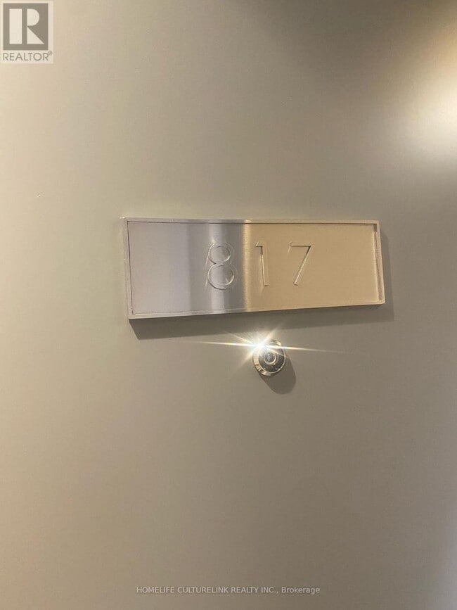 Photo - 155 Yorkville Ave Unit 817