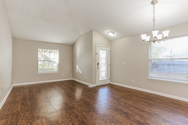 Photo - 10975 Campus Heights Ln