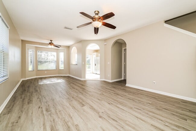 Photo - 10621 Navigation Dr