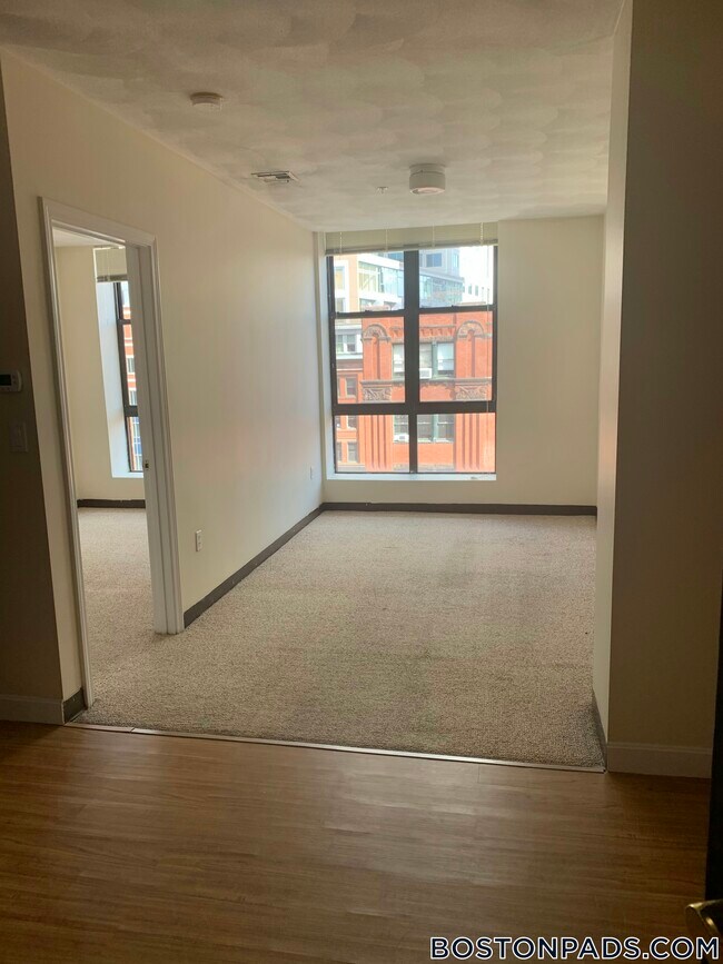 Photo - 81 Essex St Unit 64