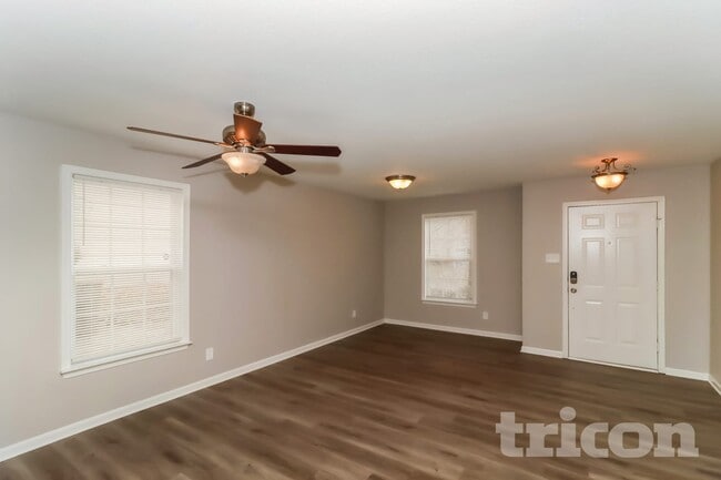 Photo - 1405 Matthew Allen Cir