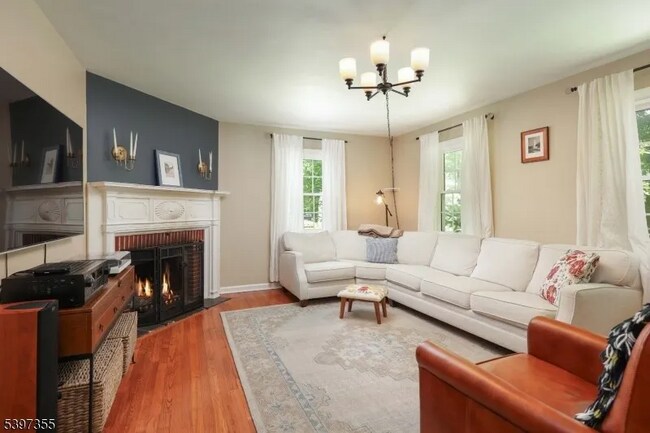 Photo - 924 Maurice Ave