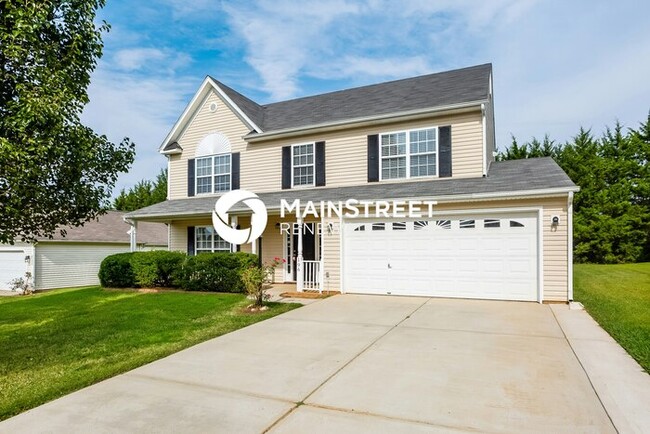 Photo - 4 Bedroom Pet-Friendly Home in Mooresville...
