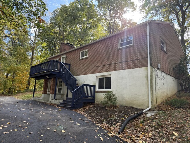 Photo - 6088 Church Rd