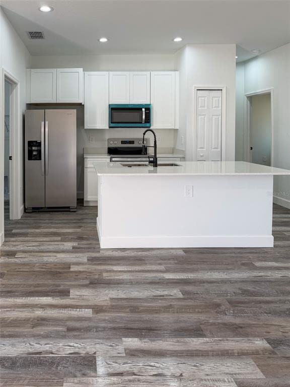 Photo - 4700 Sunbeam St