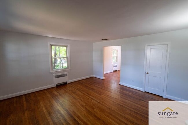 211 Burke Ave
