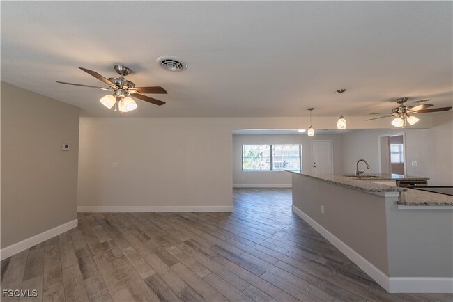 Photo - 1411 San Juan Ave