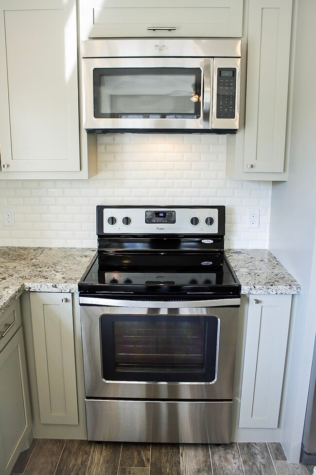Photo - 1624 Sealy Ave