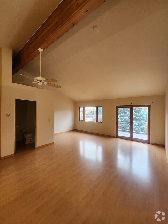 Building Photo - 1364 Barber Dr Rental