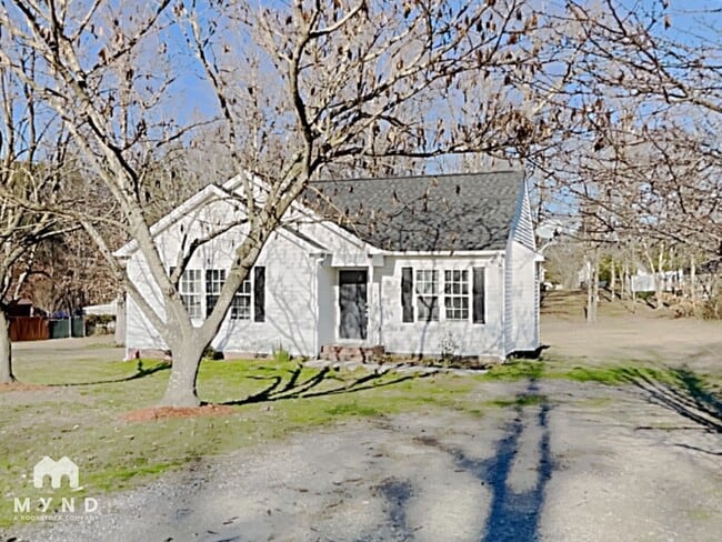 Building Photo - 108 Lippizanner Pl