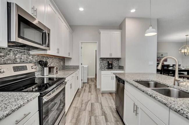 Photo - 4769 Kings Castle Cir