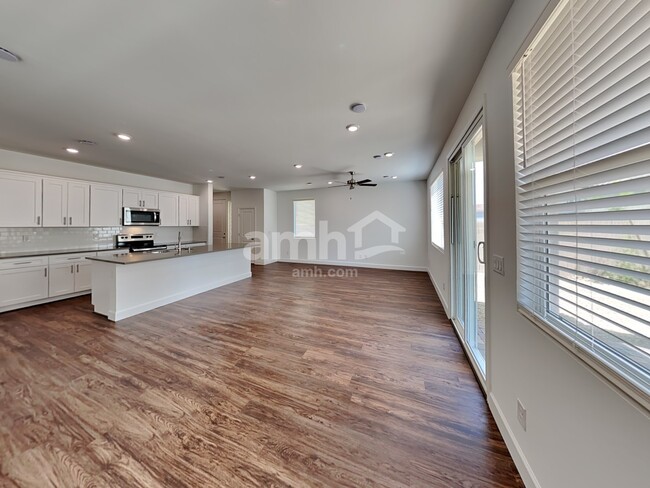 Photo - 9158 Ribbon Mdw Ct