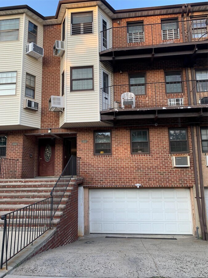 Photo - 15135-151-78 78th St Rental