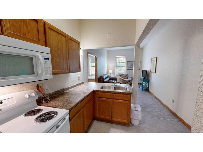 Photo - 542 Benson Ave SW Unit 206