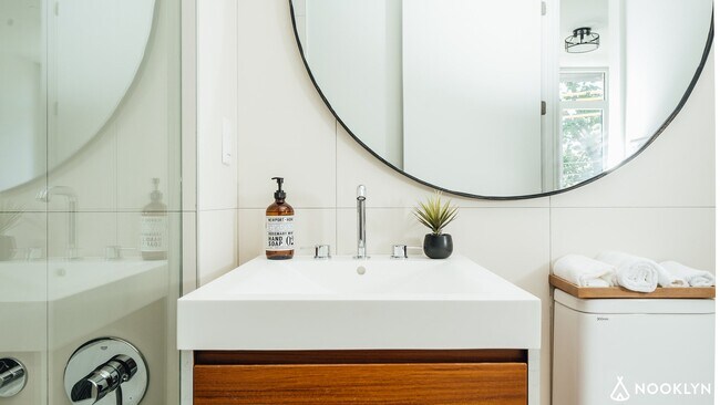 Photo - 1538 New York Ave Unidad 5F