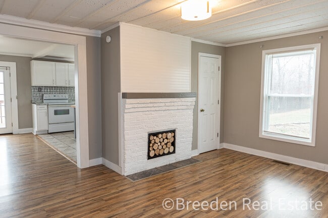 Photo - 4515 Johnson Bridge Rd