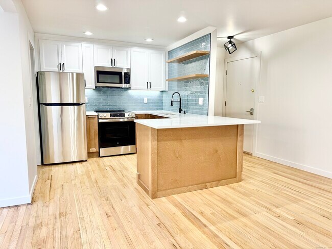 Photo - 1742 Boston Post Rd Unit 3B