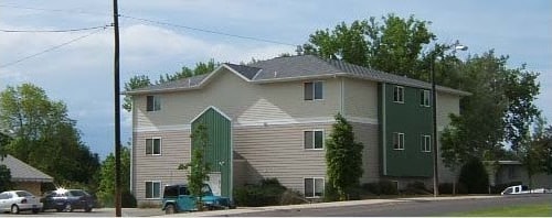 1924 12th Ave S Unit Vacant